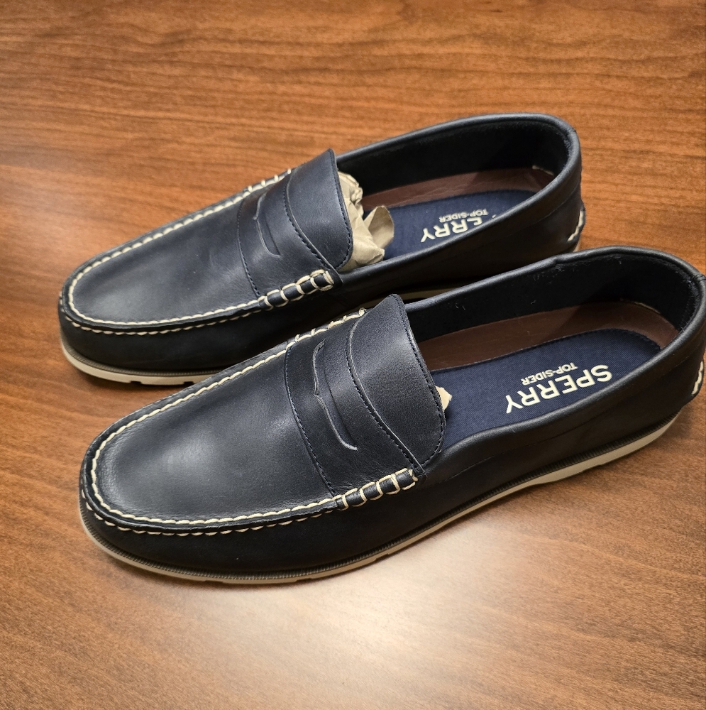 Brand New Sperry Leeward Penny Loafer